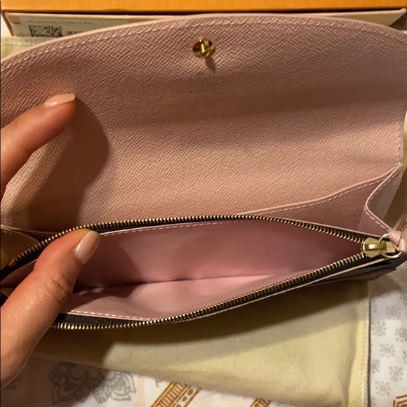 SOLD Authentic Louis Vuitton Caissa Wallet - Picture 3 of 8